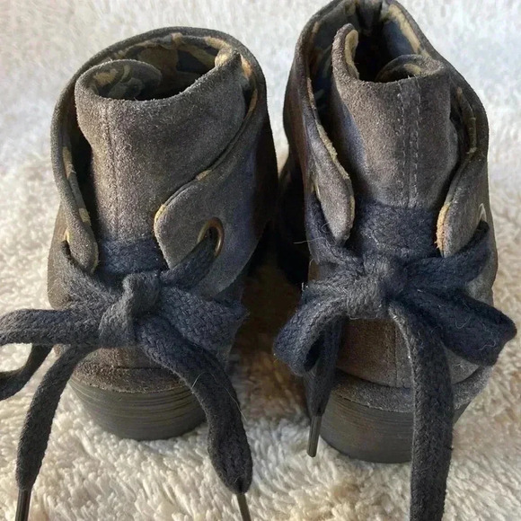 FLY London | Yaman Wedge Ankle Booties in Grey Suede Size 39/8-8.5 - Picture 3 of 6